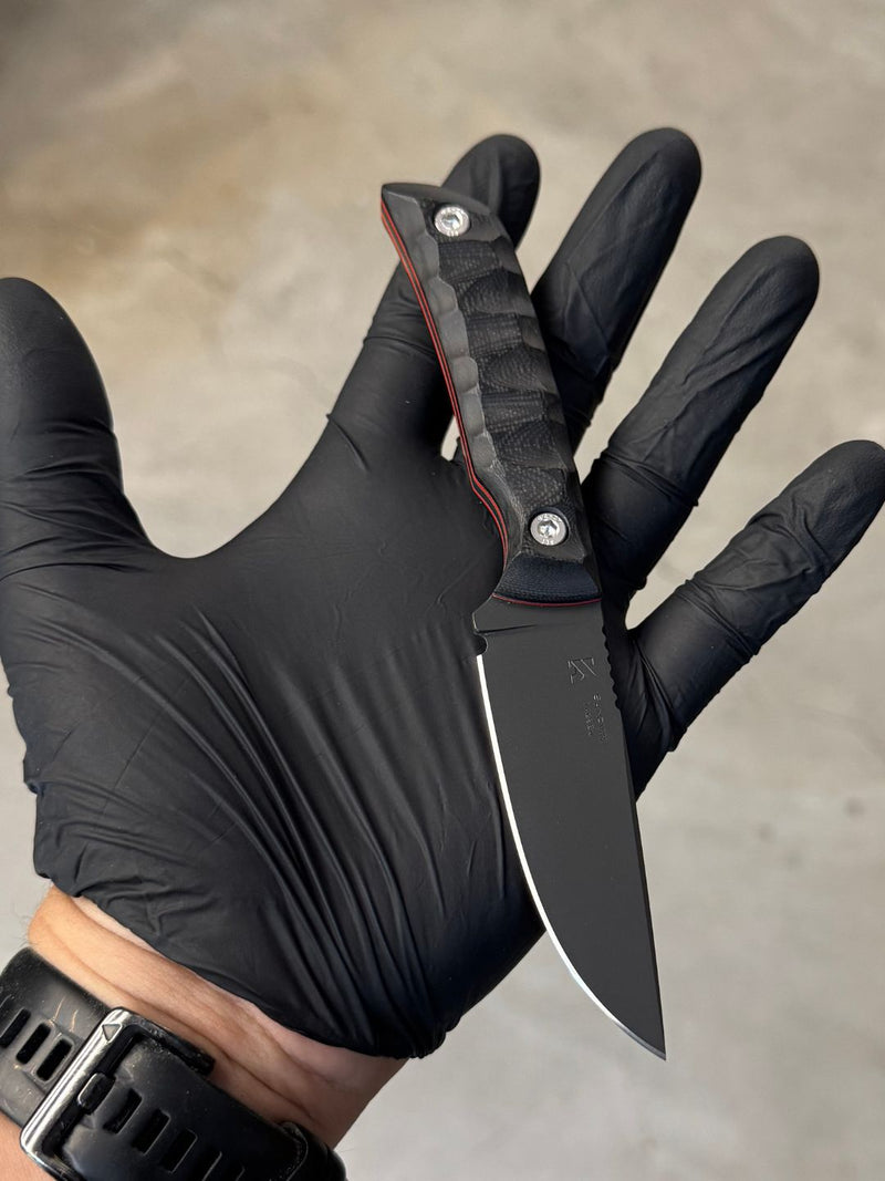 EDC - Mini Sandvik Tactical (G10 Preto e Espaçador Vermelho + Dragon Scale)
