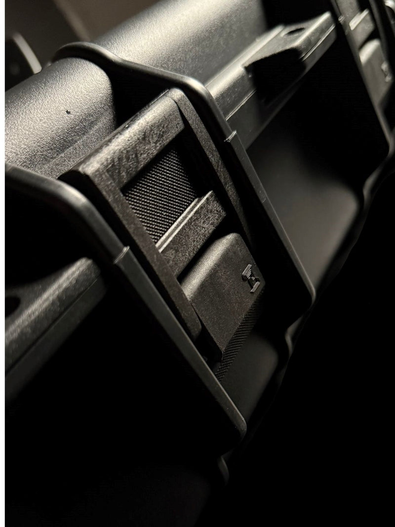 Case - Full Black - Signature Edition